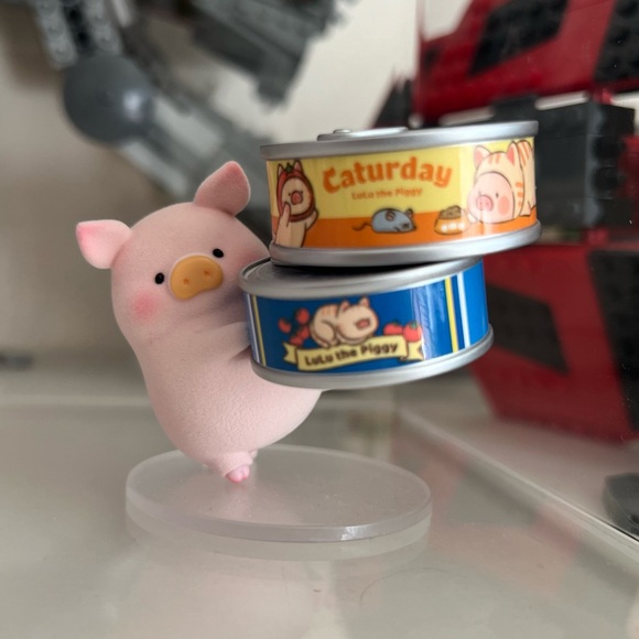 Set of 2 Lulu the Piggy Caturday Blind Box Figures - Picture 5 of 6